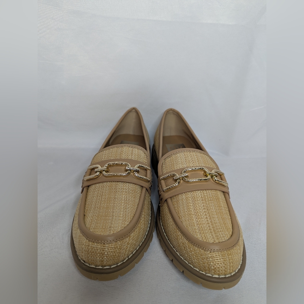 NWOB Dolce Vita Women's Crayn Tailored Hardware Lug Sole Loafers Size 7.5